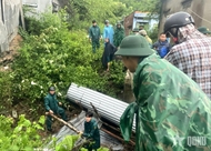 ທະຫານຊາຍແດນແຂວງແຄ໊ງຮວ່າ ຍົກຍ້າຍປະຊາຊົນຢ່າງຮີບດ່ວນ ຍ້ອນຝົນຕົກໜັກ